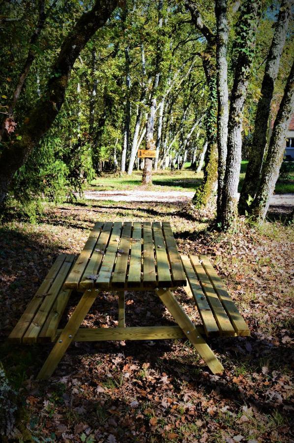 Gite Spa & Nature Saint-Chamassy Eksteriør bilde